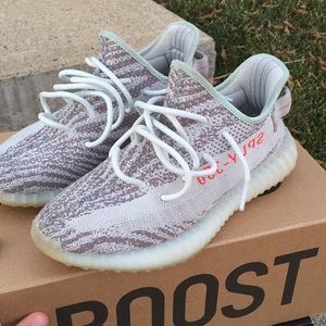 Yeezy boost 350 v2 “blue tint”